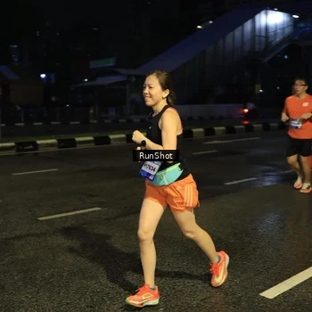 Runner Photo 7892776