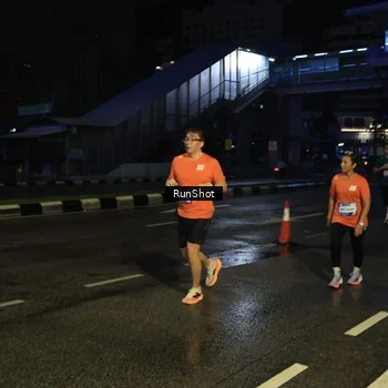 Runner Photo 7892792