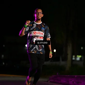 Runner Photo 7892810