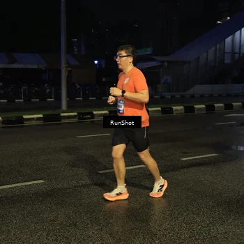 Runner Photo 7892828