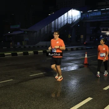 Runner Photo 7892835