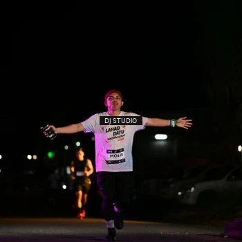 Runner Photo 7892840