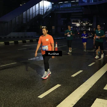 Runner Photo 7892856