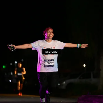 Runner Photo 7892858