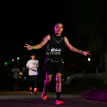 Runner Photo 7892879