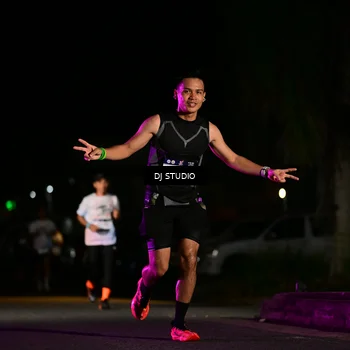 Runner Photo 7892880