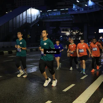 Runner Photo 7892886