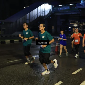 Runner Photo 7892889