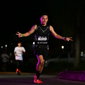 Runner Photo 7892893