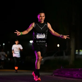 Runner Photo 7892898