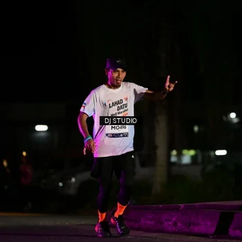 Runner Photo 7892899