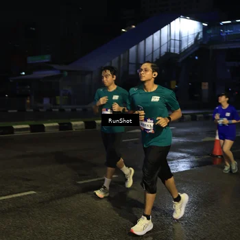 Runner Photo 7892902