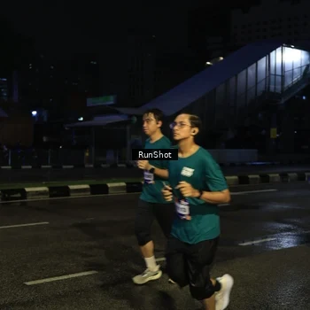 Runner Photo 7892905