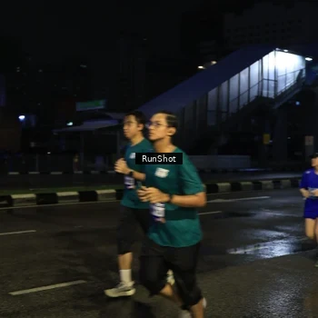 Runner Photo 7892907