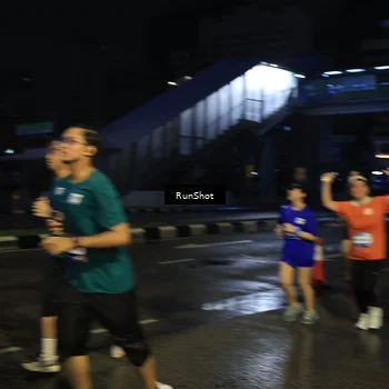 Runner Photo 7892911