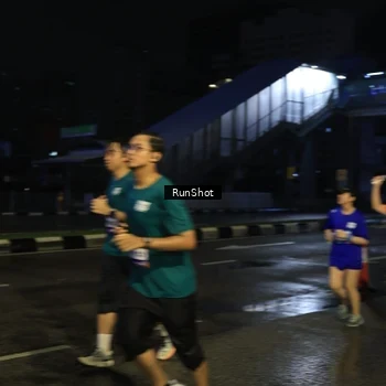 Runner Photo 7892921