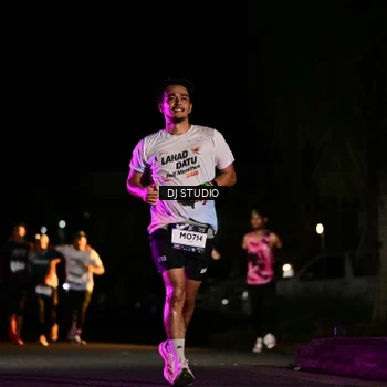 Runner Photo 7892939