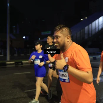 Runner Photo 7892959