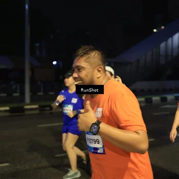 Runner Photo 7892965