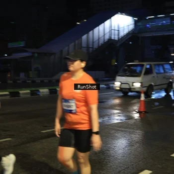 Runner Photo 7892974