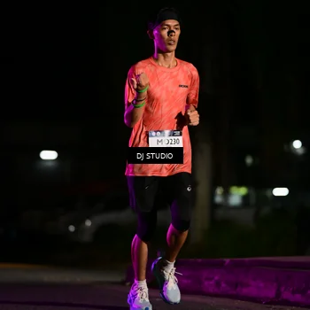 Runner Photo 7892975