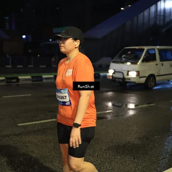 Runner Photo 7892988