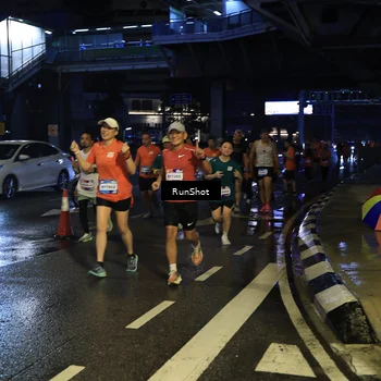 Runner Photo 7892992
