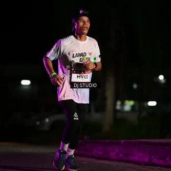 Runner Photo 7892997