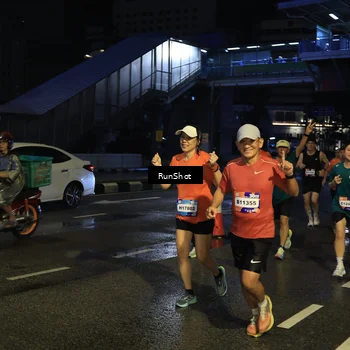 Runner Photo 7893040