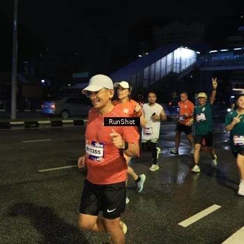 Runner Photo 7893045