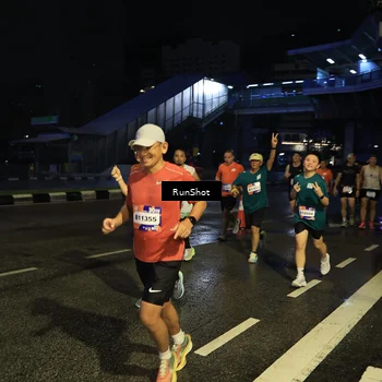 Runner Photo 7893047