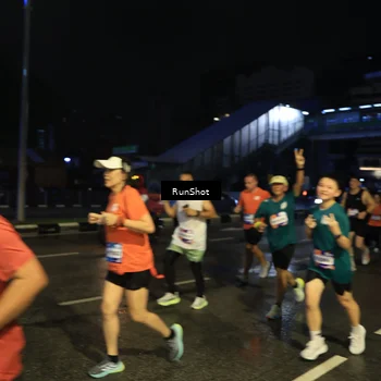 Runner Photo 7893058