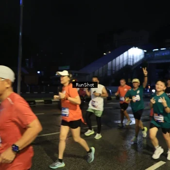 Runner Photo 7893062