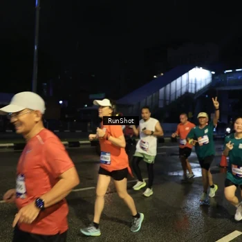 Runner Photo 7893065