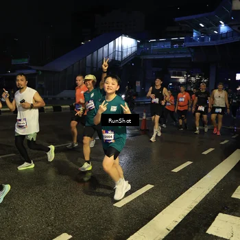 Runner Photo 7893069