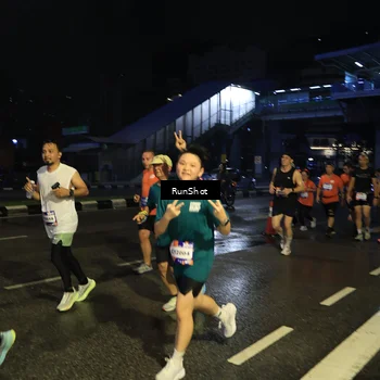 Runner Photo 7893070