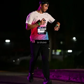 Runner Photo 7893091