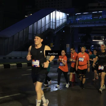 Runner Photo 7893104