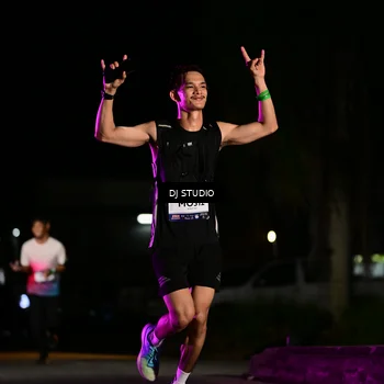 Runner Photo 7893105