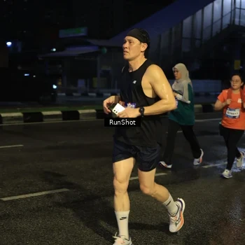 Runner Photo 7893119
