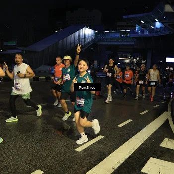 Runner Photo 7893163