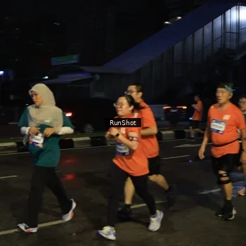 Runner Photo 7893182