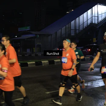 Runner Photo 7893183