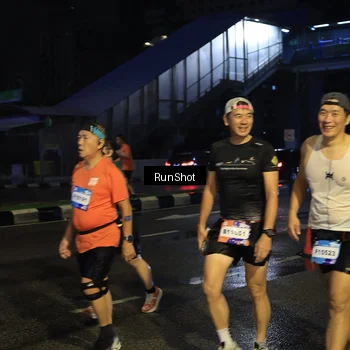 Runner Photo 7893192
