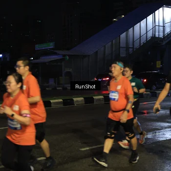 Runner Photo 7893193