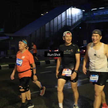 Runner Photo 7893198