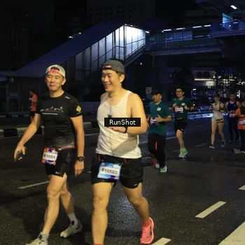 Runner Photo 7893221