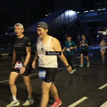 Runner Photo 7893244