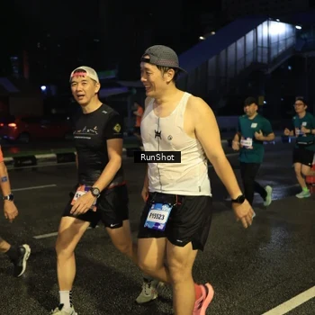 Runner Photo 7893253