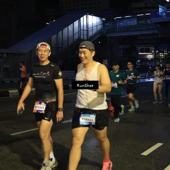 Runner Photo 7893276